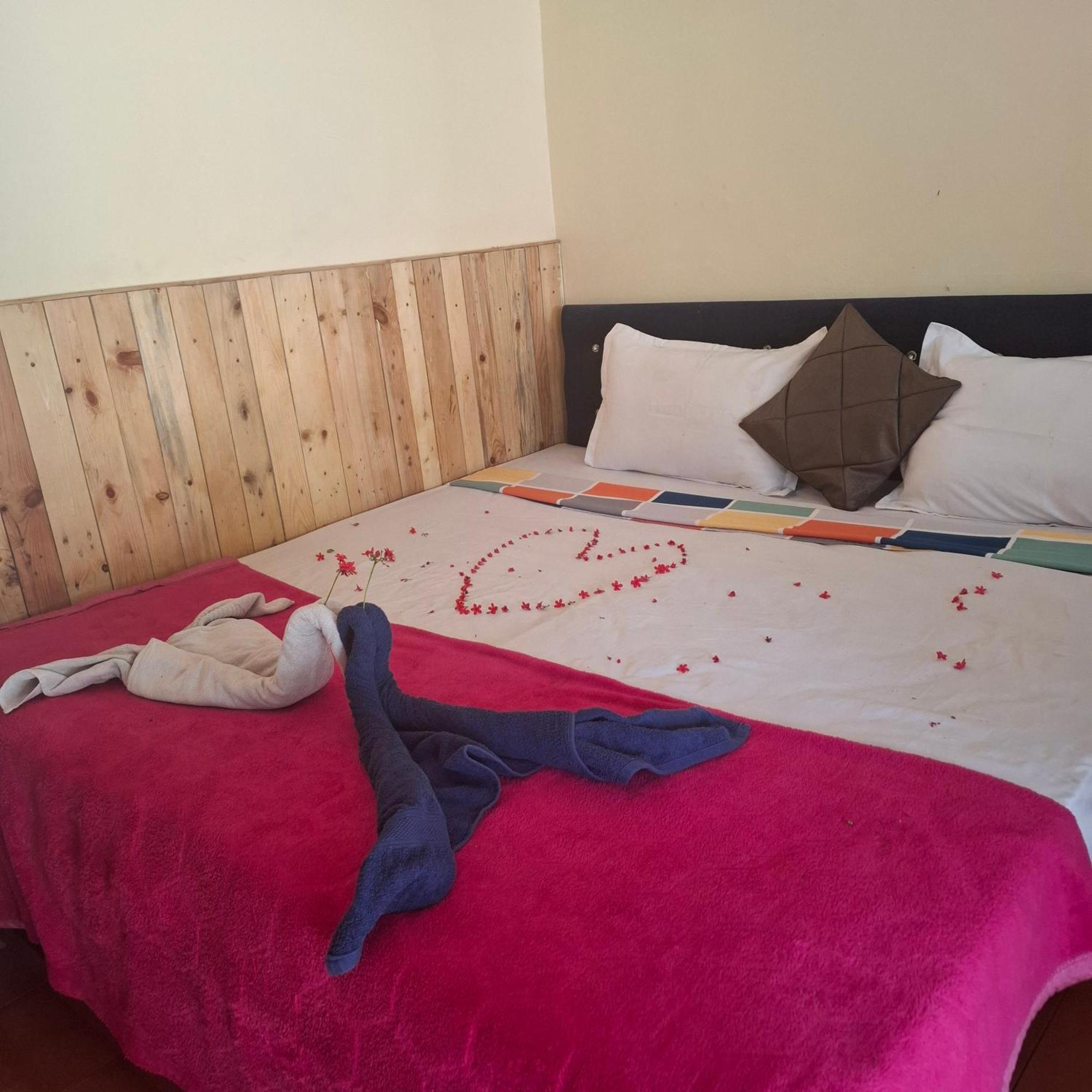 Ave Maria Guesthouse Колва Екстериор снимка
